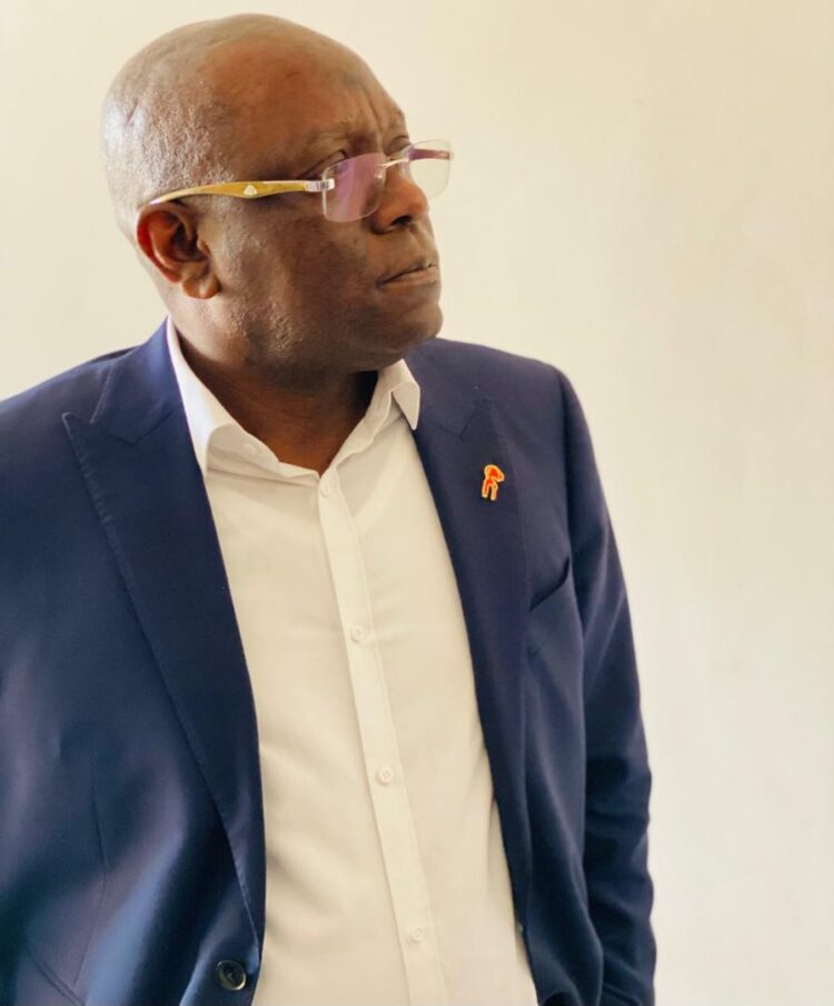 Situation au sein du Football guinéen-Courrier du ministre des Sports: L’unique président reconnu à l’interne et à l’international Bouba  prend acte et s’aligne derrière la décision!